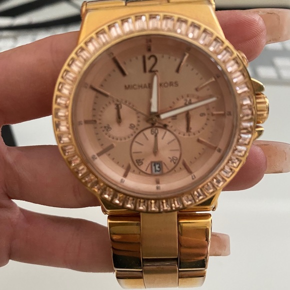 MICHAEL KORS Rose Gold Baguette Chronograph Watch - Picture 2 of 6